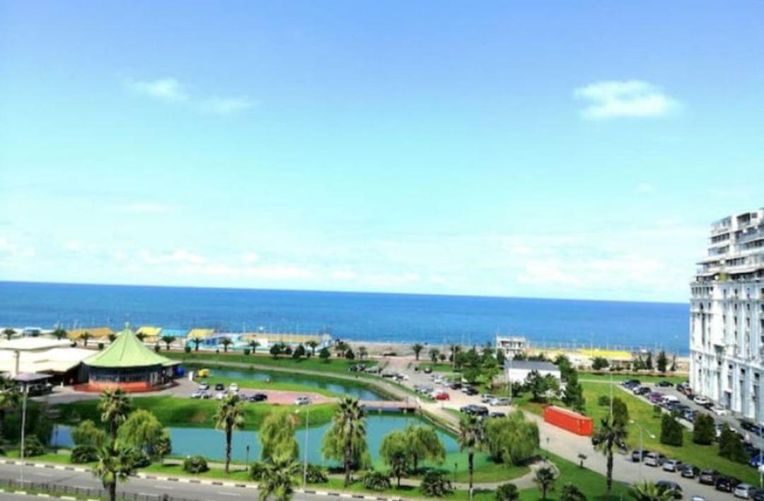 Gorgiladze Black Sea Apartment Batumi Exteriör bild